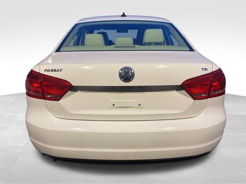 Used 2015 Volkswagen Passat 1.8T Limited Edition image 33