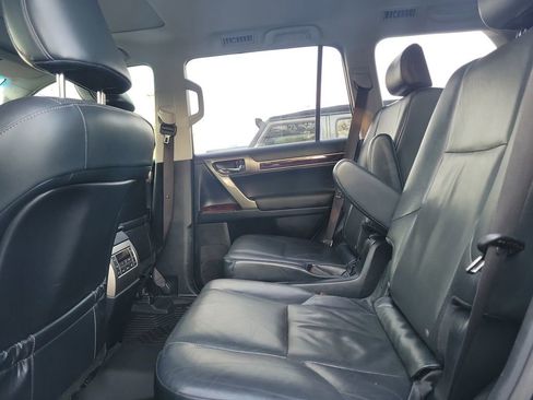 Used 2019 Lexus GX 460 Premium AWD/4WD image 15