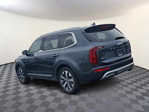 Used 2022 Kia Telluride S image 4