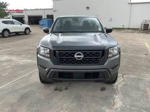 Used 2024 Nissan Frontier S w/ Technology Package image 2
