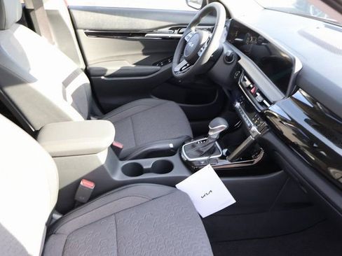 New 2026 Kia Seltos S image 11