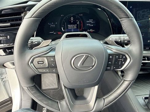 Used 2026 Lexus RX 350 Premium w/ Convenience Package FWD image 21