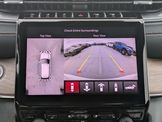 Certified 2025 Jeep Grand Cherokee Summit w/ Obsidian Package AWD/4WD image 23