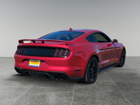 Used 2021 Ford Mustang GT Premium w/ GT Performance Package RWD image 5