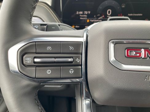 New 2026 GMC Yukon XL Elevation image 27