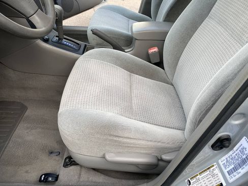 Used 2007 Toyota Corolla CE FWD image 23