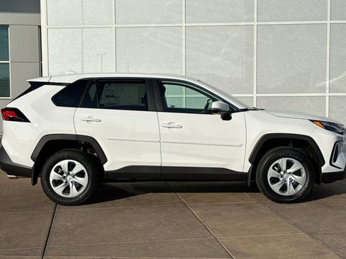 New 2025 Toyota RAV4 LE image 3