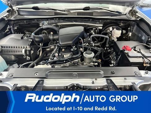 Used 2022 Toyota Tacoma SR5 w/ SR5 Appearance Package (SM) image 30