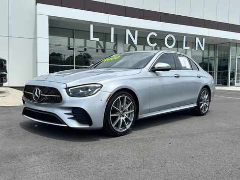 Used 2022 Mercedes-Benz E 350 Sedan w/ AMG Line Exterior image 1