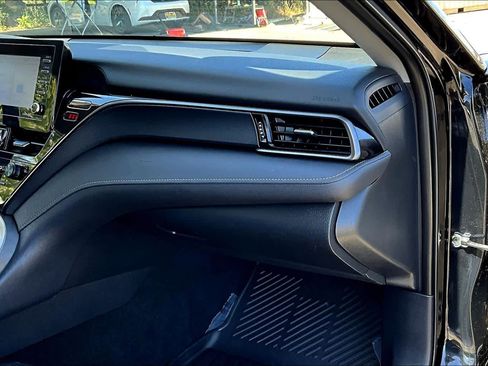 Certified 2024 Toyota Camry SE FWD image 17