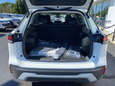 New 2025 Volkswagen Tiguan SE FWD image 63