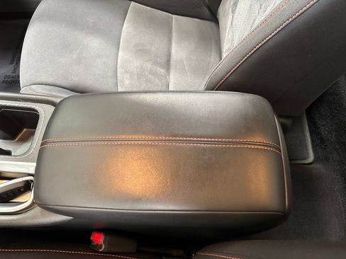 Used 2024 Nissan Sentra SR w/ Trunk Package FWD image 23