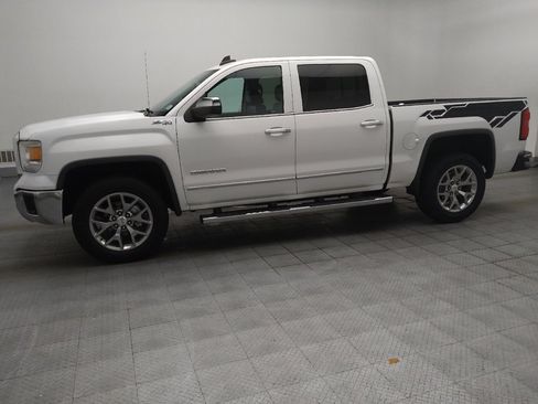 Used 2015 GMC Sierra 1500 SLT w/ SLT Crew Cab Value Package AWD/4WD image 2