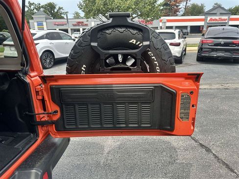 Used 2023 Jeep Wrangler Unlimited Rubicon 392 AWD/4WD image 21