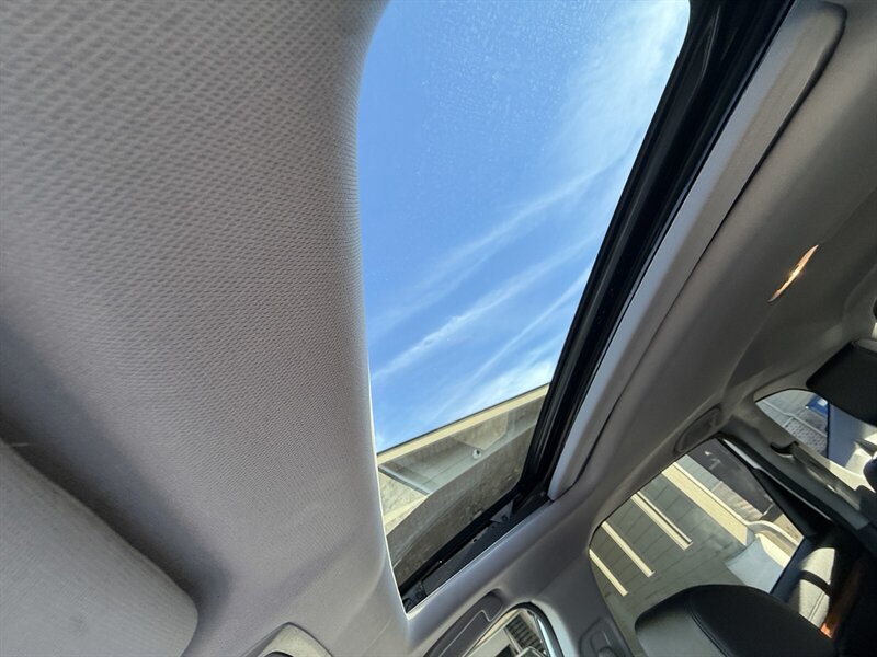 Used 2021 Honda CR-V Touring image 18