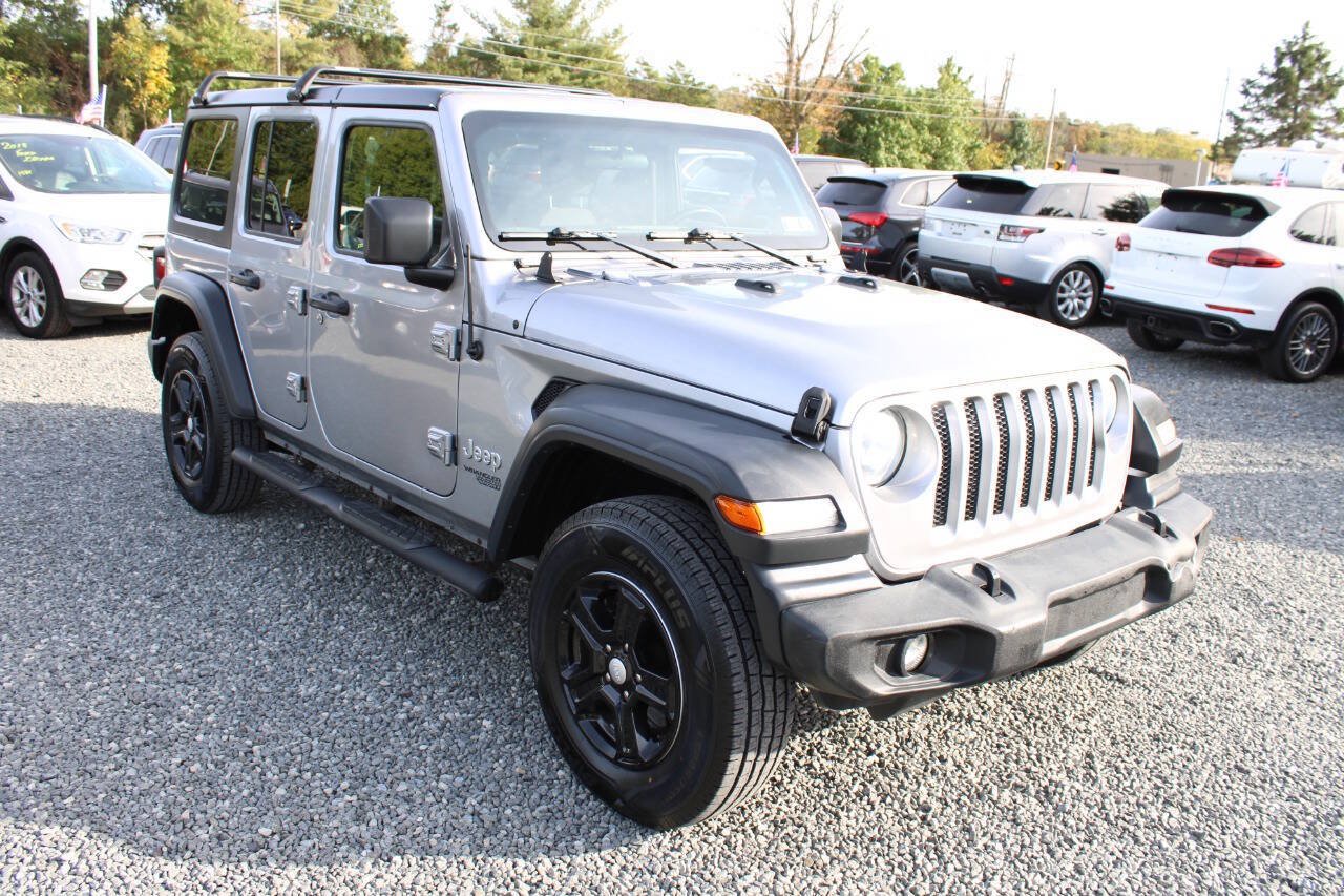 Used 2019 Jeep Wrangler Unlimited Sport S AWD/4WD image 4