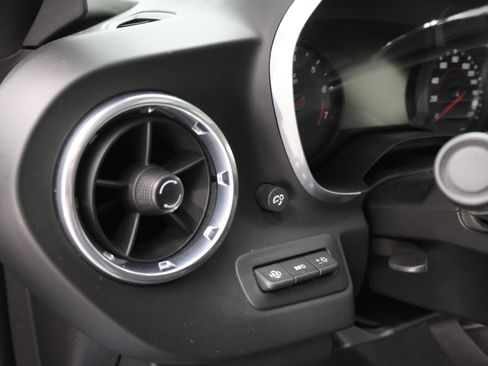 Used 2017 Chevrolet Camaro SS RWD image 39