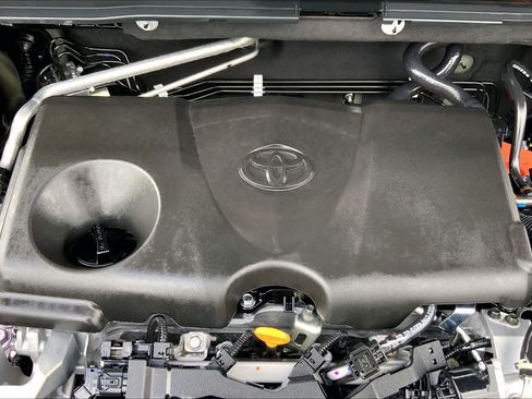 Used 2026 Toyota RAV4 XSE w/ Panoramic Sun Roof Package AWD/4WD image 32