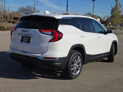 Used 2022 GMC Terrain SLT image 12