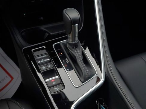 Certified 2025 Acura ADX FWD image 32