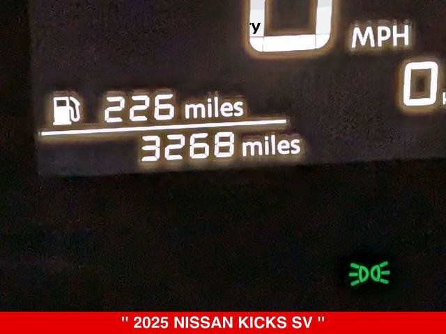 Certified 2025 Nissan Kicks SV w/ SV Premium Package AWD/4WD image 21