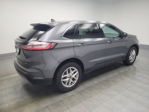 Used 2024 Ford Edge SEL image 10