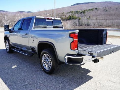 Used 2025 Chevrolet Silverado 2500 LTZ w/ LTZ Premium Package image 64