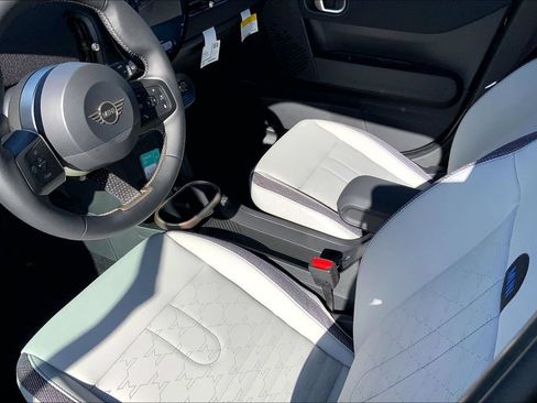 New 2026 MINI Cooper S FWD image 7