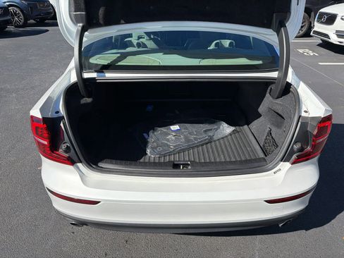 Used 2020 Volvo S60 T5 Momentum w/ Protection Package Premier image 22