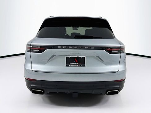 Certified 2023 Porsche Cayenne AWD/4WD image 10