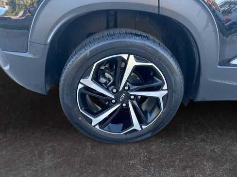 Used 2021 Chevrolet TrailBlazer RS w/ Sun and Liftgate Package AWD/4WD image 27