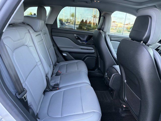 Certified 2020 Lincoln Corsair Reserve w/ Equipment Group 202A AWD/4WD image 23