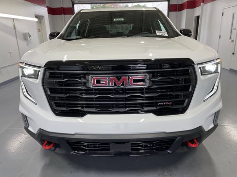 New 2026 GMC Acadia AT4 w/ Luxury Package image 2