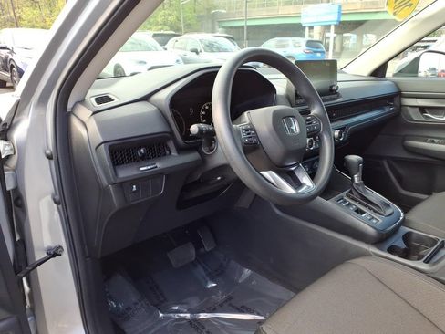 Used 2023 Honda CR-V LX image 16