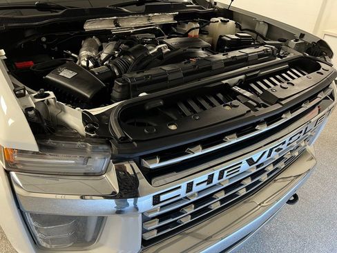 Used 2020 Chevrolet Silverado 2500 LTZ image 72