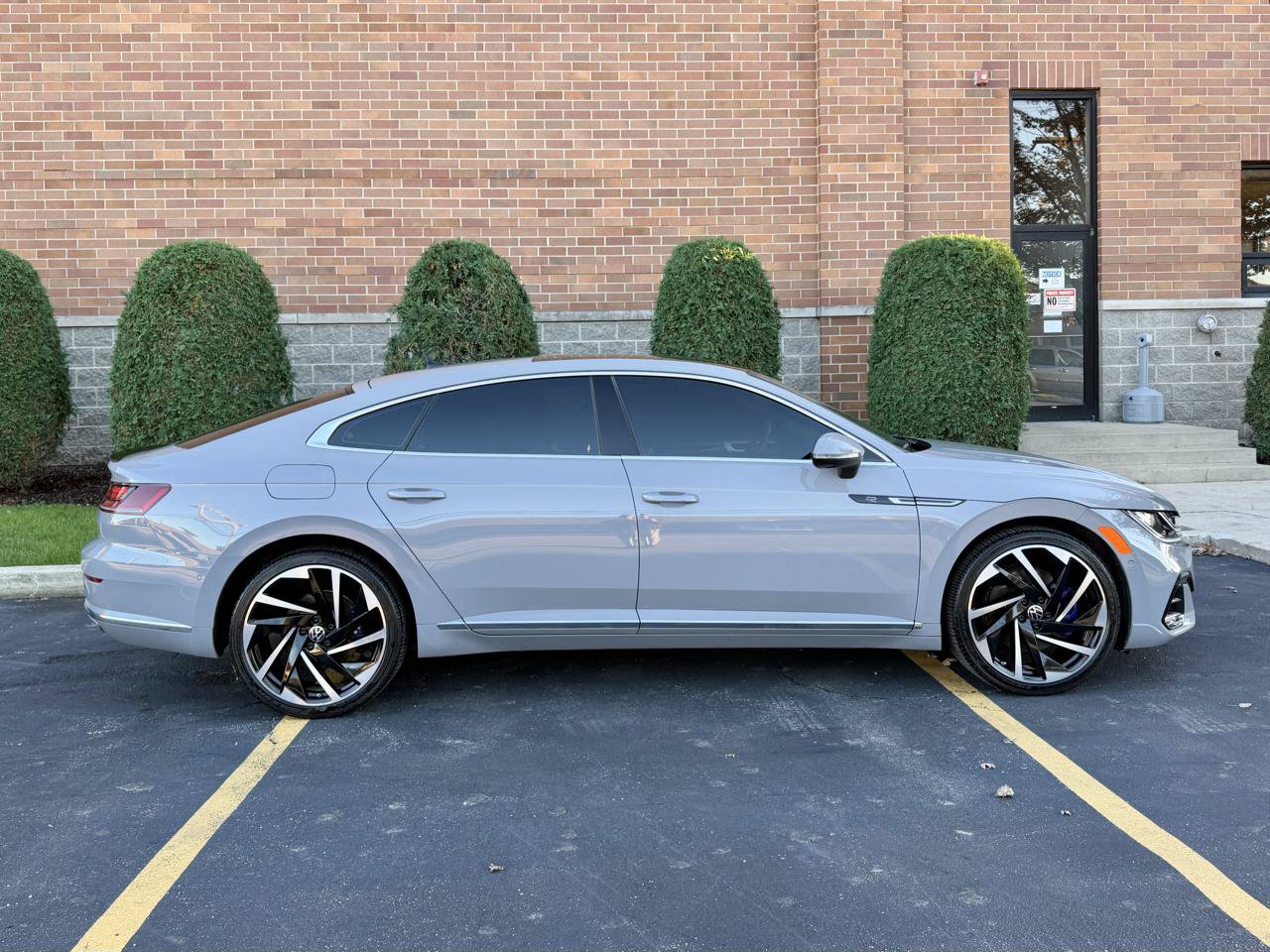 Used 2023 Volkswagen Arteon SEL Premium AWD/4WD image 38