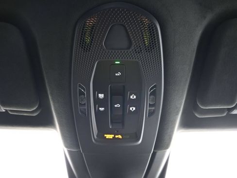 Certified 2026 Porsche Cayenne GTS AWD/4WD image 32