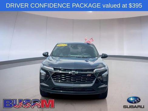 Used 2024 Chevrolet Trax RS w/ Driver Confidence Package FWD image 2