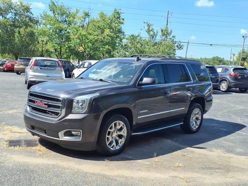 Used 2016 GMC Yukon SLT w/ Open Road Package AWD/4WD image 7