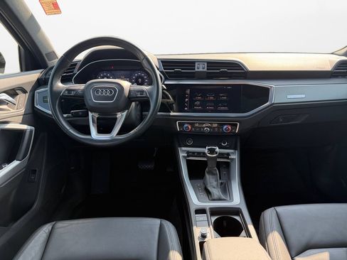 Used 2021 Audi Q3 2.0T Premium w/ Convenience Package AWD/4WD image 12