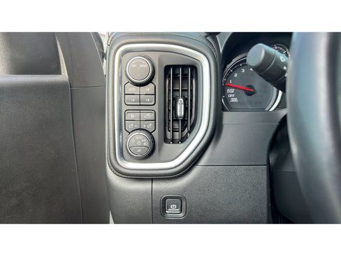 Certified 2020 Chevrolet Silverado 1500 LT Trail Boss AWD/4WD image 23