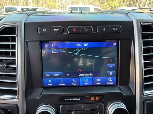 Used 2017 Ford F250 Platinum w/ Platinum Ultimate Package image 31