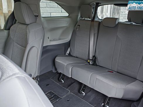 Used 2024 Toyota Sienna LE AWD/4WD image 24
