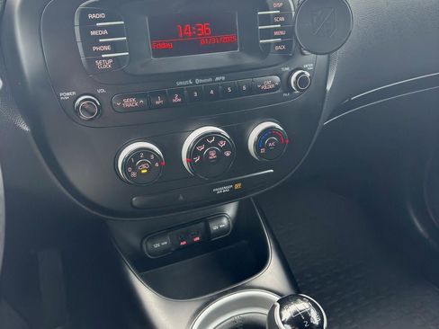 Used 2014 Kia Soul image 19
