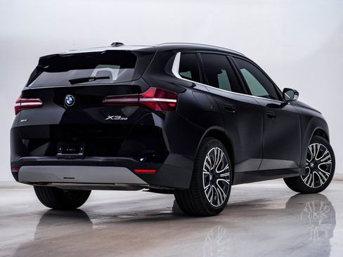 Used 2025 BMW X3 xDrive30i w/ Convenience Package image 9