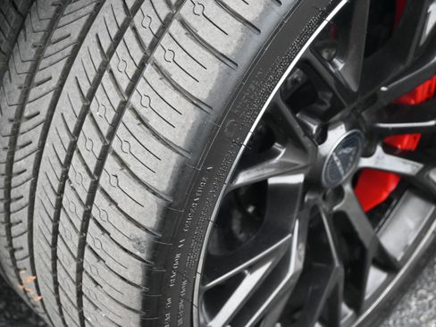 Used 2015 Chevrolet Corvette Z06 w/ 3LZ Preferred Equipment Group RWD image 15