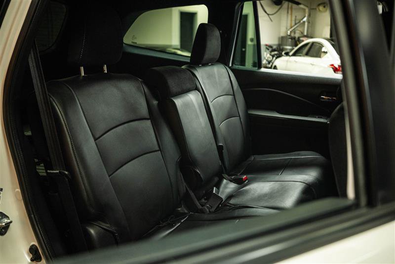 Used 2022 Honda Pilot Sport image 11