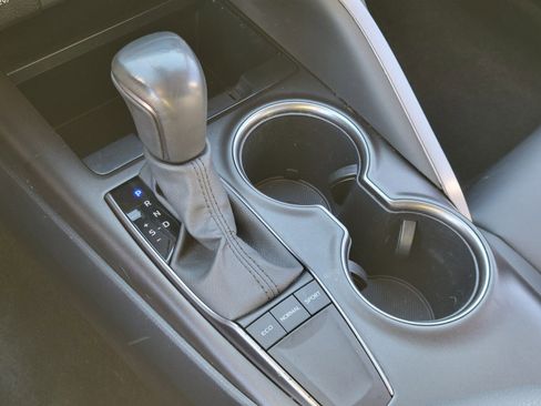 Certified 2024 Toyota Camry SE image 24