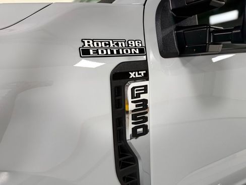 Used 2025 Ford F350 XLT w/ FX4 Off-Road Package AWD/4WD image 10