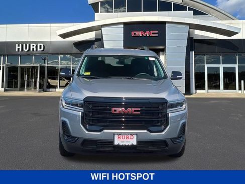 Certified 2023 GMC Acadia SLE w/ Driver Convenience Package AWD/4WD image 10
